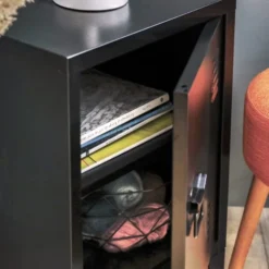 Urban Meuble Tables De Chevet Meuble De Rangement De Chevet En Métal De Style Industriel Noir 11 Urban Meuble Tables De Chevet Meuble De Rangement De Chevet En Métal De Style Industriel Noir -Tables De Chevet Soldes meuble de rangement de chevet en metal de style industriel noir 3