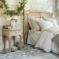 Maisons Du Monde Tables De Chevet Table De Chevet 1 Tiroir En Manguier Et Acacia -Tables De Chevet Soldes table de chevet 1 tiroir en manguier et acacia 1000 1 27 110399 5