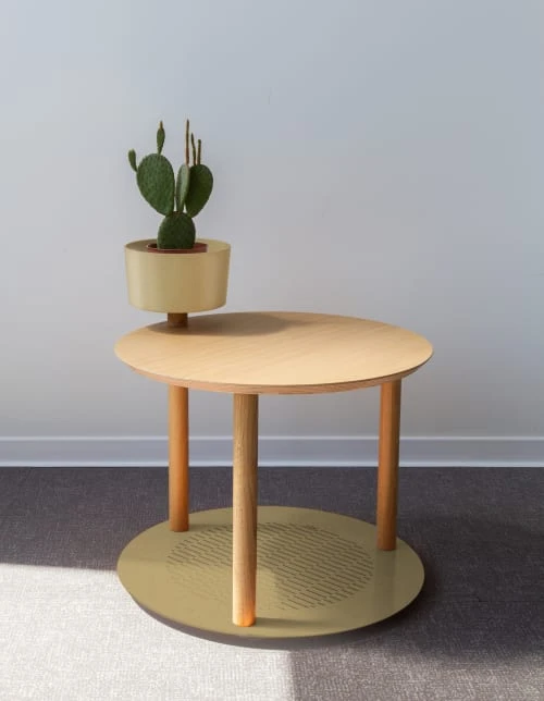 DIZY Design Tables De Chevet Good Is Beautiful Table De Chevet Avec Bol En Chêne Et Métal Laiton 5 DIZY Design Tables De Chevet Good Is Beautiful Table De Chevet Avec Bol En Chêne Et Métal Laiton – Image 3