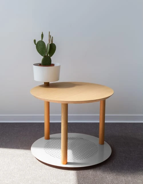 DIZY Design Tables De Chevet Good Is Beautiful Table De Chevet Avec Bol En Chêne Et Métal Vernis BRUT 5 DIZY Design Tables De Chevet Good Is Beautiful Table De Chevet Avec Bol En Chêne Et Métal Vernis BRUT – Image 3