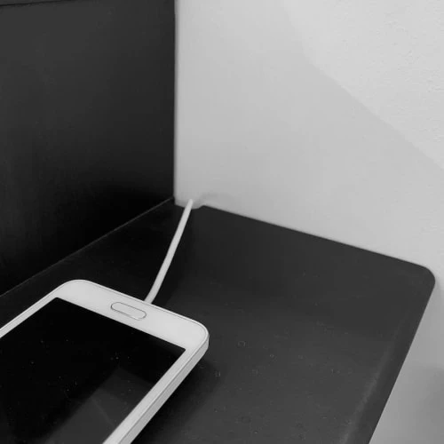 WOODEK Tables De Chevet Table De Chevet Avec étagère à Droite En Hêtre Noir 8 WOODEK Tables De Chevet Table De Chevet Avec étagère à Droite En Hêtre Noir – Image 6