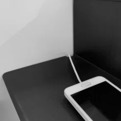 WOODEK Tables De Chevet Table De Chevet Avec étagère Sur Le Côté Gauche En Hêtre Noir -Tables De Chevet Soldes table de chevet avec etagere sur le cote gauche en hetre noir 5