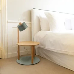 DIZY Design Tables De Chevet Table De Chevet Avec Lampe En Chêne Et Métal Vert -Tables De Chevet Soldes table de chevet avec lampe en chene et metal vert 2