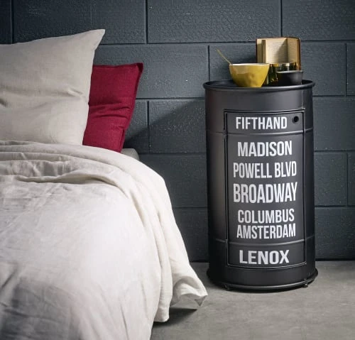 Maisons Du Monde Tables De Chevet Table De Chevet Bidon En Métal Noire L 40 Cm 6 Maisons Du Monde Tables De Chevet Table De Chevet Bidon En Métal Noire L 40 Cm – Image 4