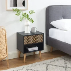 Baita Tables De Chevet Table De Chevet Noir Et Effet Bois 1 Tiroir 12 Baita Tables De Chevet Table De Chevet Noir Et Effet Bois 1 Tiroir -Tables De Chevet Soldes table de chevet noir et effet bois 1 tiroir 4