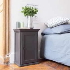 Passage Vernet Tables De Chevet Table De Chevet Parisienne En Pin Gris -Tables De Chevet Soldes table de chevet parisienne en pin gris 1