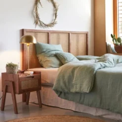 Maisons Du Monde Têtes De Lit Tête De Lit 160 En Acacia Massif Et Cannage En Rotin -Tables De Chevet Soldes tete de lit 160 en acacia massif et cannage en rotin 1000 0 18 217277 1