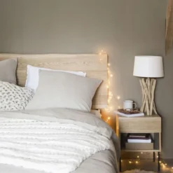 Maisons Du Monde Têtes De Lit Tête De Lit 160 En Chêne Massif Et Métal Noir 12 Maisons Du Monde Têtes De Lit Tête De Lit 160 En Chêne Massif Et Métal Noir -Tables De Chevet Soldes tete de lit 160 en chene massif et metal noir 1000 13 30 197978 6