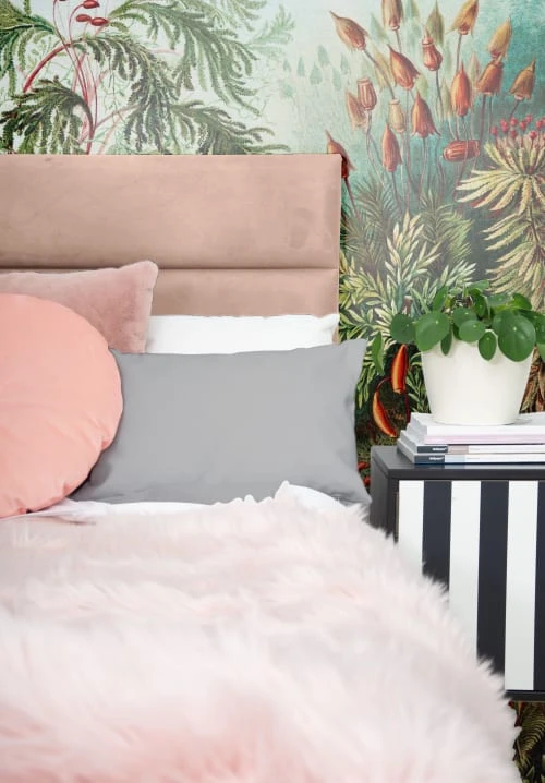 RNT By Really Nice Things Têtes De Lit Tête De Lit En Contreplaqué Et Velours Rose. 4 RNT By Really Nice Things Têtes De Lit Tête De Lit En Contreplaqué Et Velours Rose. – Image 2